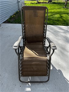 Reclining outdoor chair