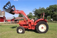 Belarus 530 Tractor With Front Loader