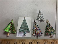 5 Christmas tree pins