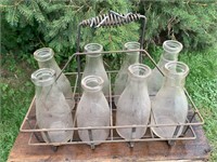 PRIMITIVE MILK BOTTLE CARRIER WITH 8 BOTTLES