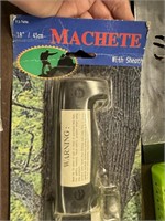 MACHETE