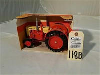 Ertl Case 600 Tractor NIB 1/16