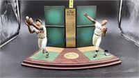 THE DANBURY MINT WILLIE MAYS WITH BOX