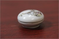 A Small Chinese Porcelain Box