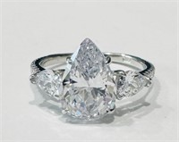 OUTSTANDING 5CT CZ PEAR CUT ENGAGEMENT RING