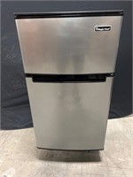 MAGIC CHEF STAINLESS STEEL MINI FRIDGE