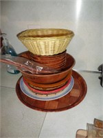 STACK OF WOOD BOWLS & ETC / K