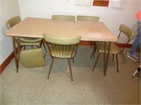 KITCHEN TABLE & 6 CHAIRS / K