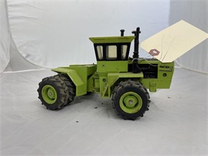 Ertl Die Cast Steiger Articulating Tractor 8"