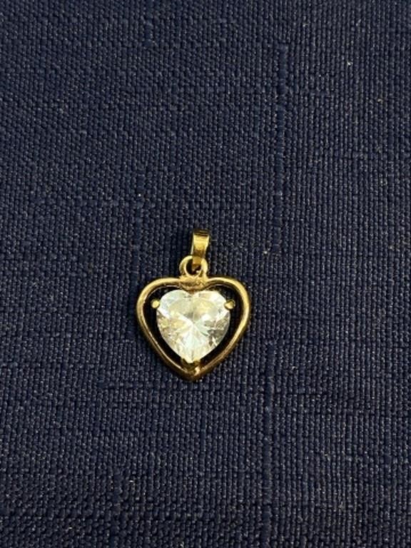 Gold plated Sterling silver pendant w/ heart