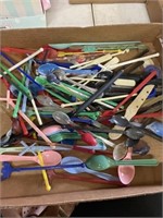 Vintage plastic spoons