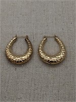 Marked 14K Gold Hammered Hoop Earrings