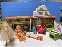 Barbie Boathouse - includes Dolls and Carry Case