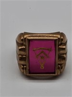 10 KARAT GOLD MASONIC RING