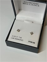 Elegant 1/10 CT TW Lab Diamond Earrings