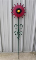 Wrought Iron Flower Yard Art - Burgundy
