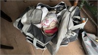 Duffle bag, full of different sheets
