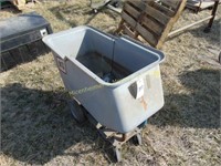 FEED CART WITH SCALES