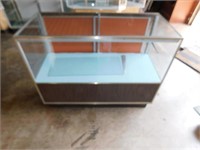 Lighted Display cabinet 48x21x40