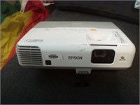 Epson LCD Powerlite x49 Projector