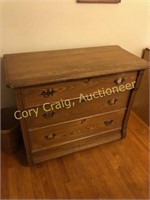 Antique oak 3 drawer dresser