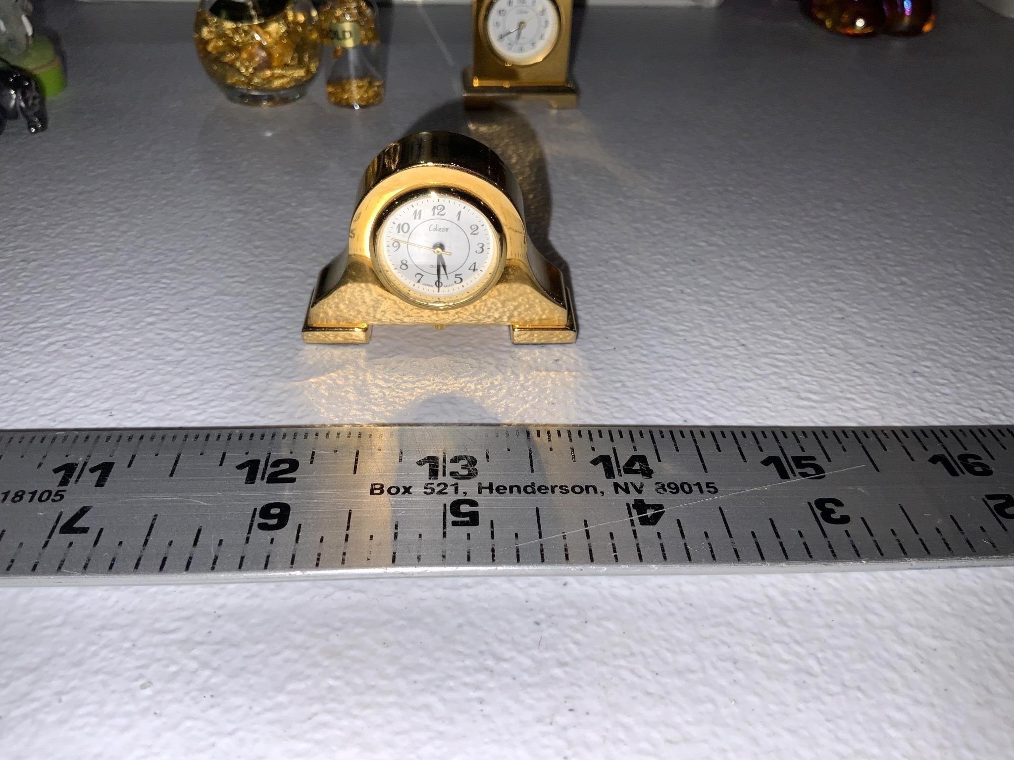 Collezio quartz clock mantle style mini clock