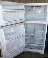 GE refrigerator freezer; was in working order when