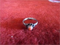 Sterling silver ring. Light pink coral.