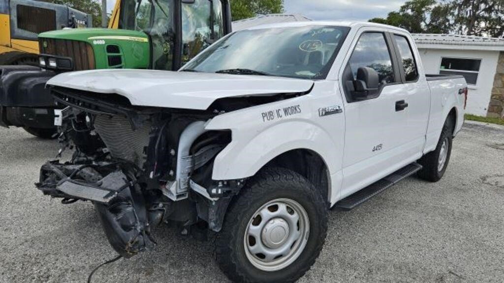 2020 FORD F150  WRECKED