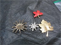 4 Vintage Brooch Pins (1 missing stone)