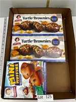 Lot of Little Debbie's Snack Cakes