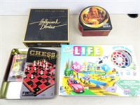 Lot of Games, and Puzzles Hollywood Dominoes and