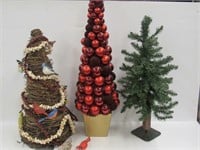 Christmas Trees with Birds, Ornaments, plain
