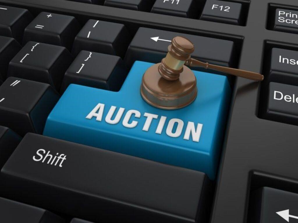 WE ARE AN ON-LINE ONLY AUCTION EMAIL/CALL w/ ?'s