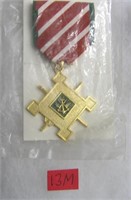 Vietnam staff medal and ribbon first class