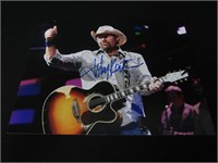 Toby Keith Signed 8x10 Photo GAA COA