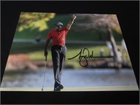 Tiger Woods Signed 8x10 Photo GAA COA