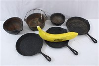 6 "Snow Day" Mini-Cast Iron Pans, Niagara+++