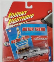 2003 Johnny Lightning 1958 Ford Thunderbird