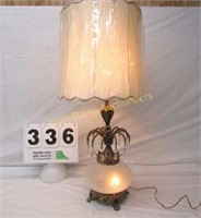 Vintage Underwriters Laboratories Table Lamp,