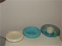 3 flat vases/bowls