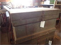 Vintage Trunk w/ Handles - 35"Wx23"Dx20"H