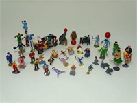 LOT OF CAST CIRCUS CLOWN CHARACTERS, MODELING