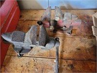 Set of 2 Workbench Vices