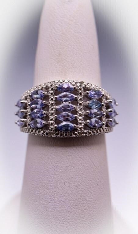 Sterling 1.3ctw diamond and tanzanite dinner ring