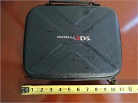 NINTENDO 3DS CASE