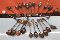 Souvenir spoons