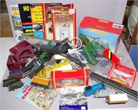 Quantity of Hornby and model train accessories