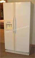 (K) Kenmore Coldspot Side-by-Side Refrigerator