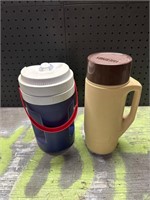 Thermos & Rubbermaid drink Coolers